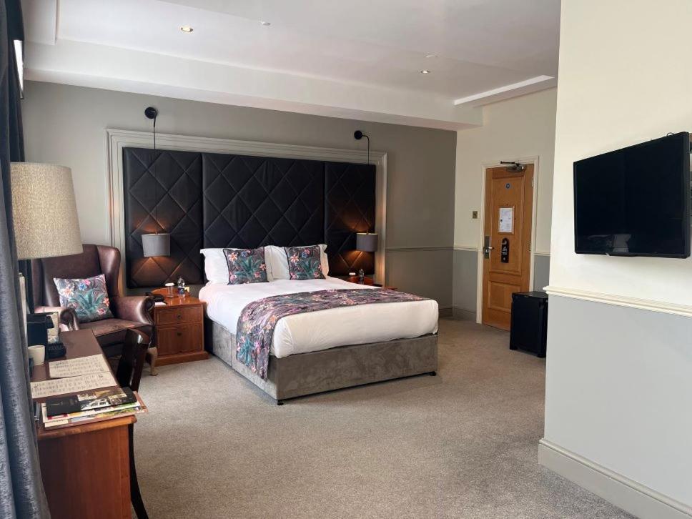 The Swan Hotel, Stafford, Staffordshire Dış mekan fotoğraf